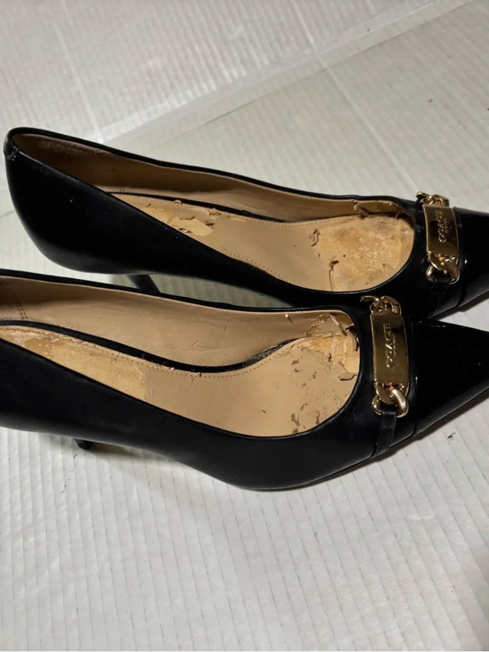 Coach Black Leather Mid-Heel Pump with Gold Horsebit - Picture 4 of 14